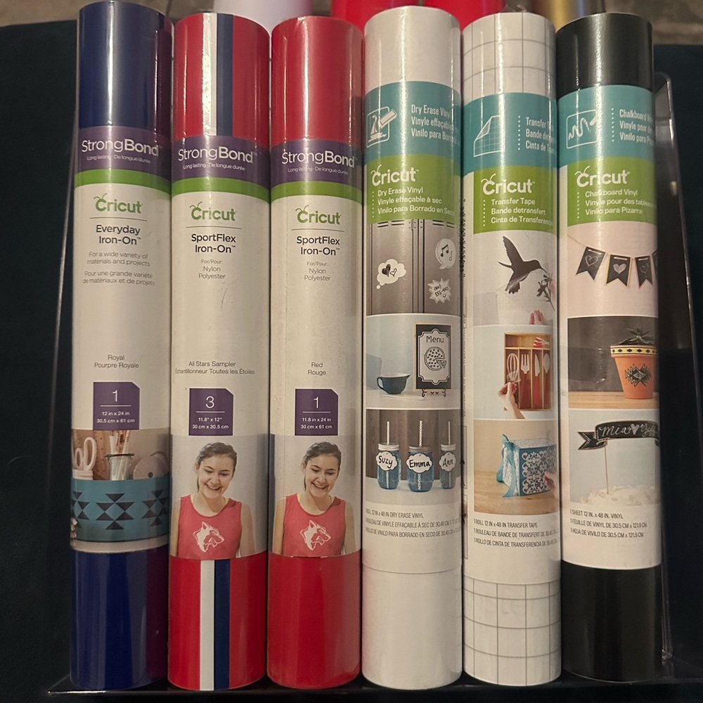 Cricut Bundle of Vinyl